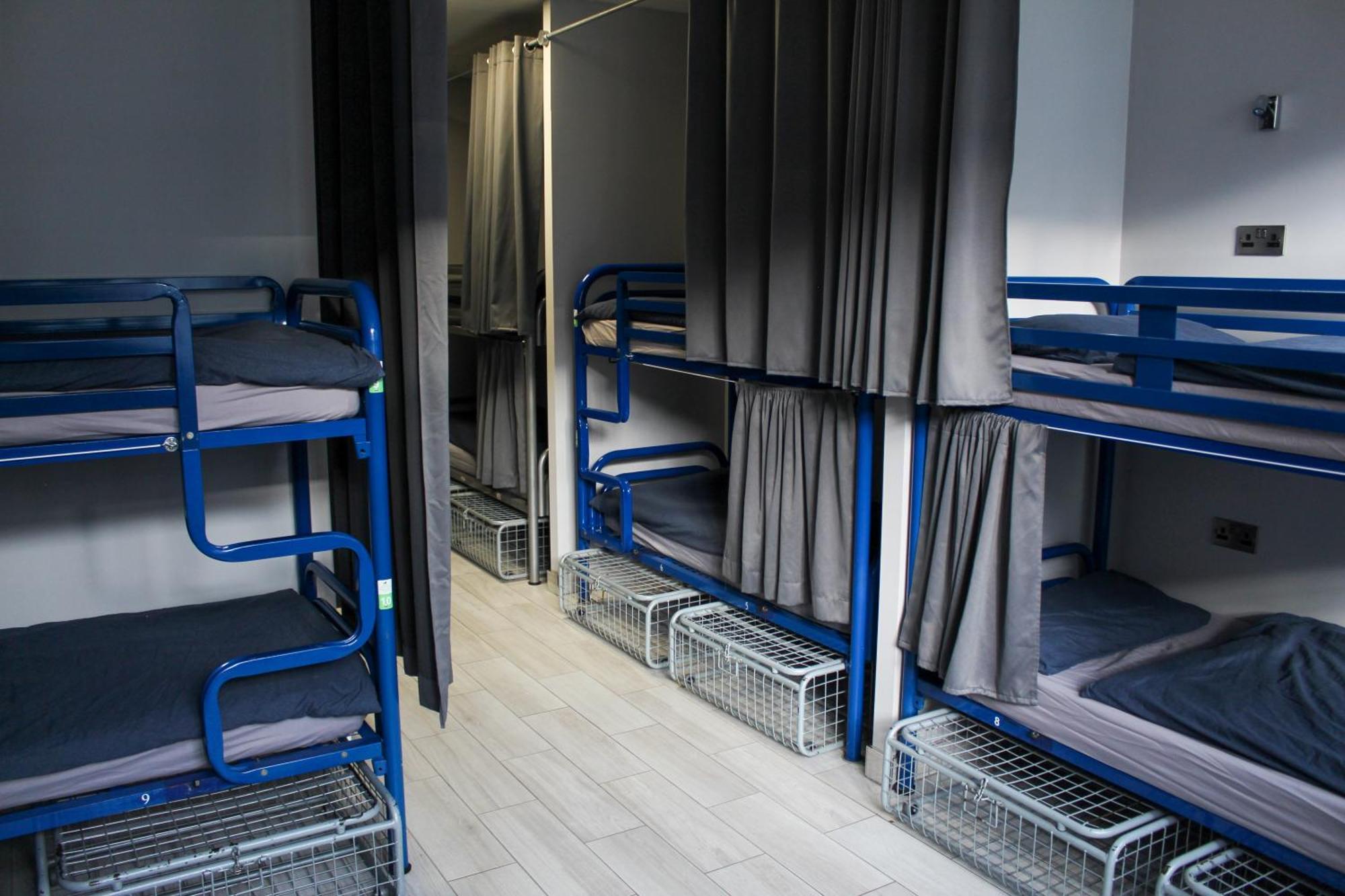 1 Bed in a 32-Bed Mixed Dorm